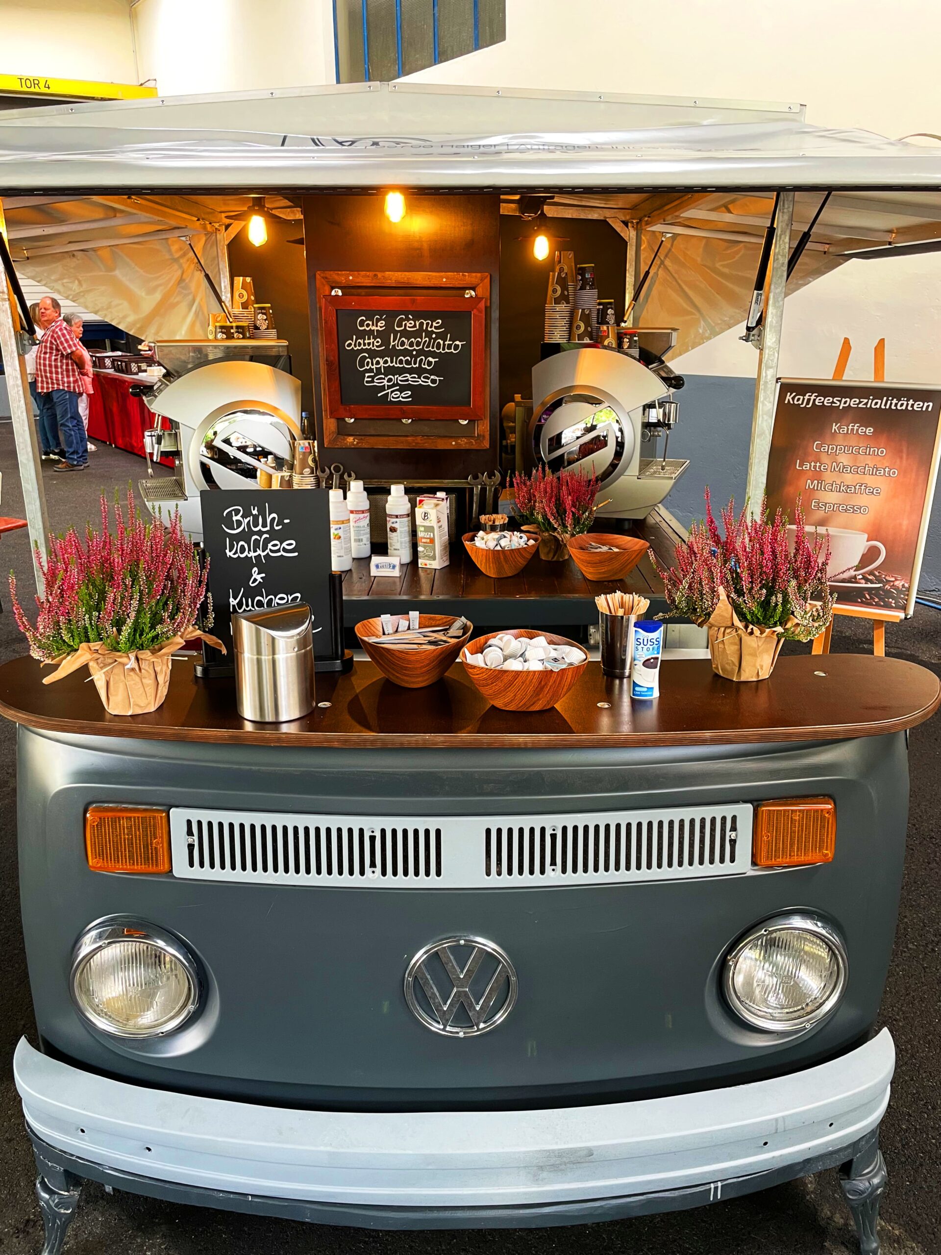 Mobile coffee truck – coffee enjoyment with style